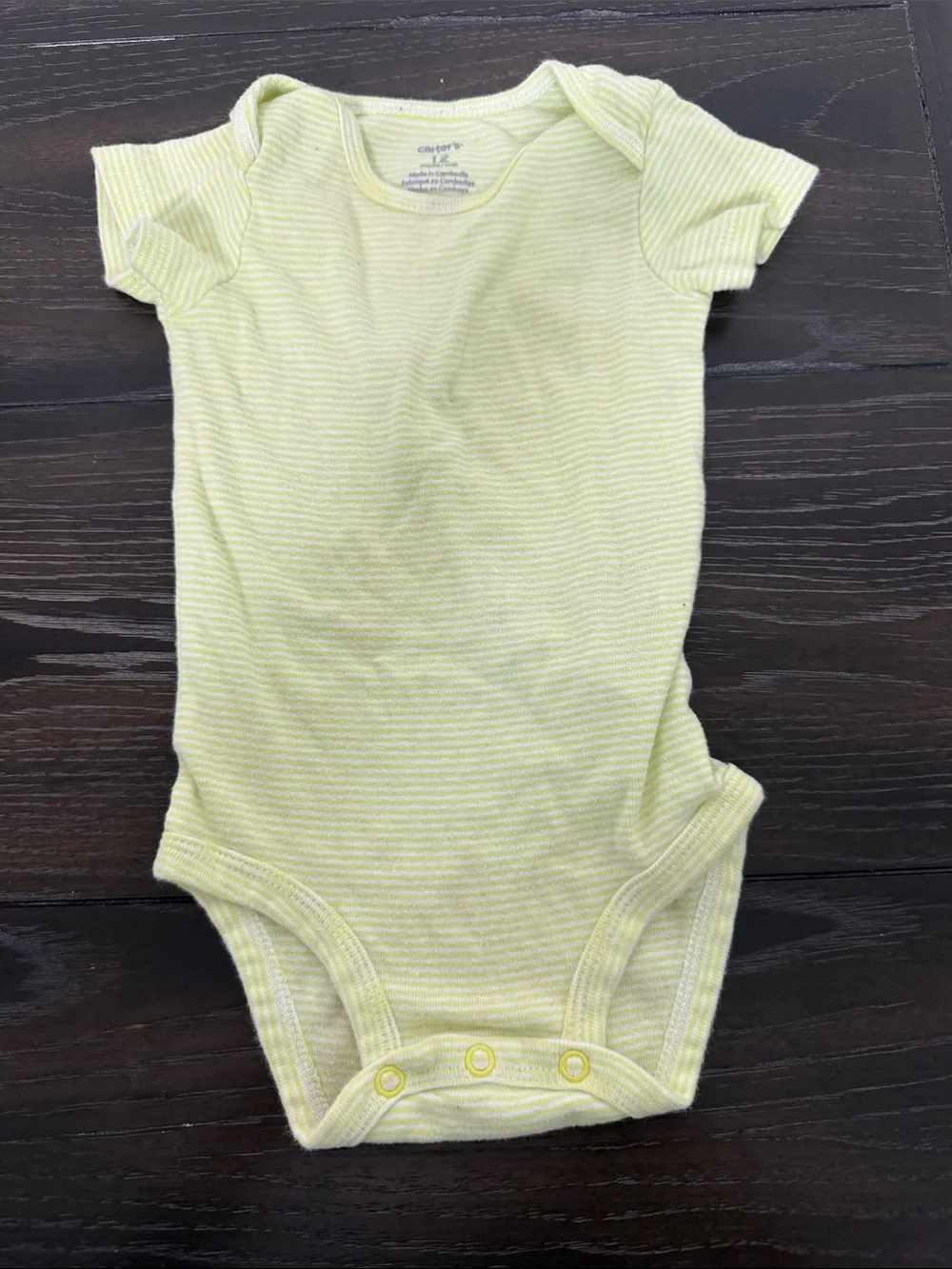 4 baby onesies 12-18 months different brands bodysuits blue green red brown